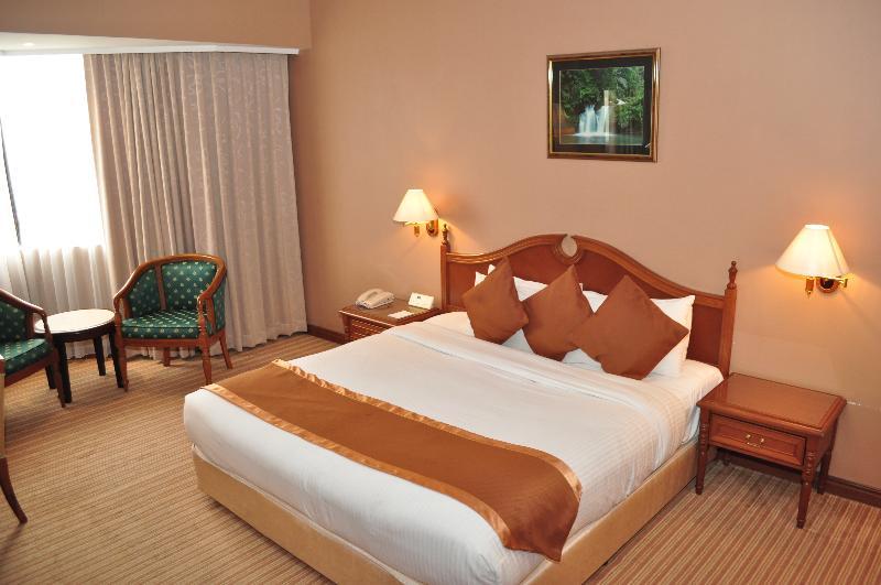 Mulia Hotel Bandar Seri Begawan Exterior photo