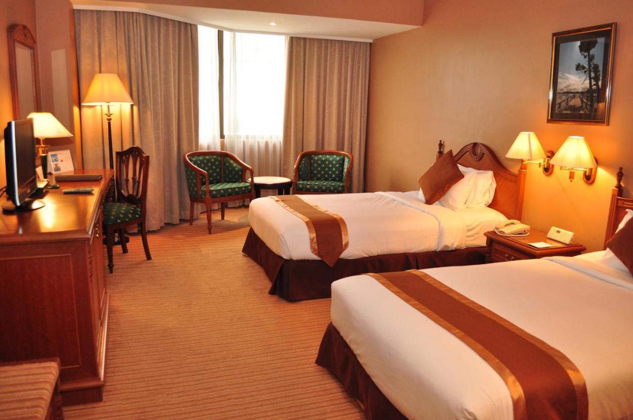 Mulia Hotel Bandar Seri Begawan Exterior photo