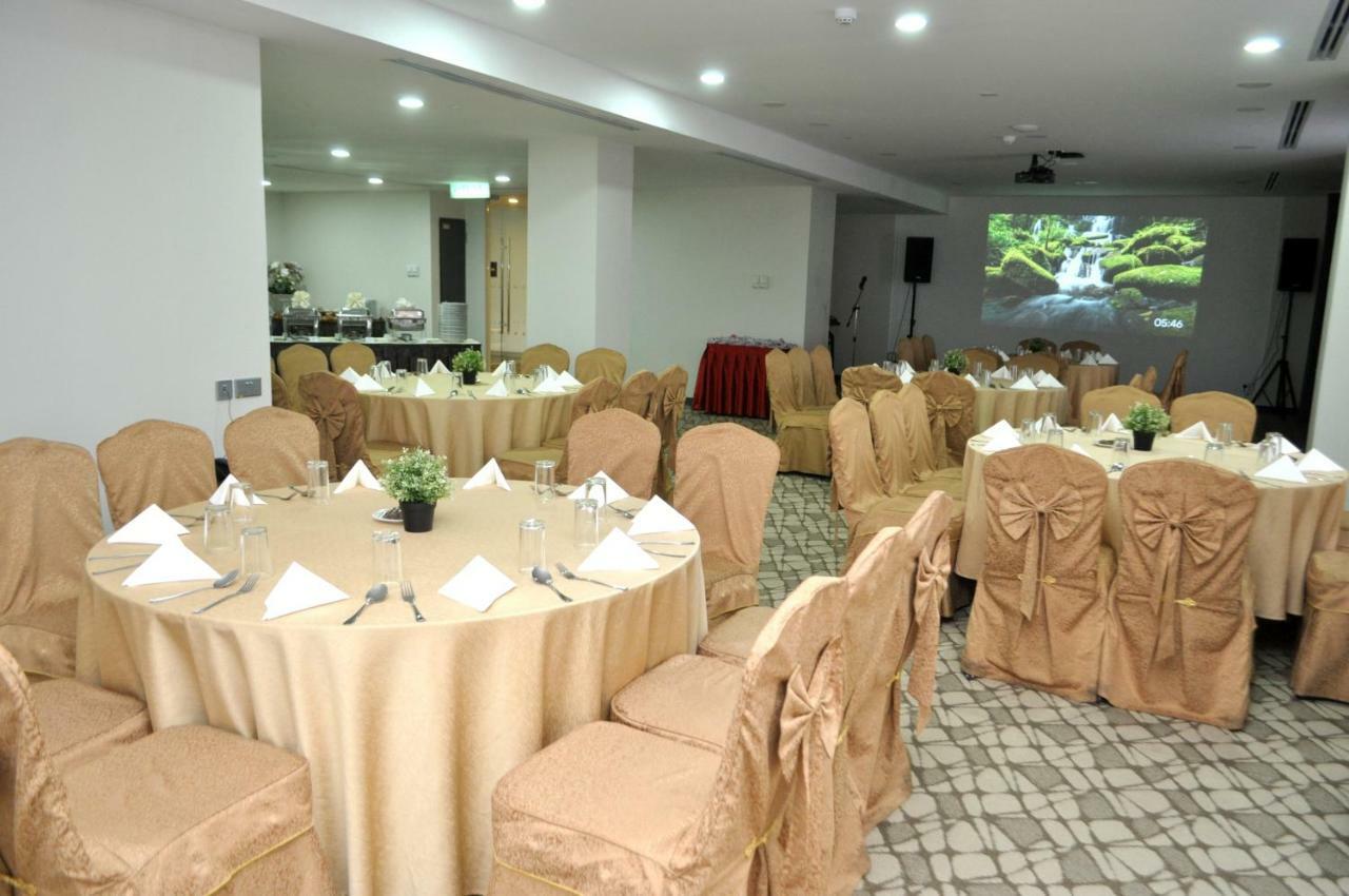 Mulia Hotel Bandar Seri Begawan Exterior photo